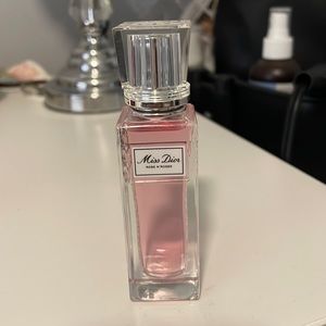 Miss Dior travel size roll on